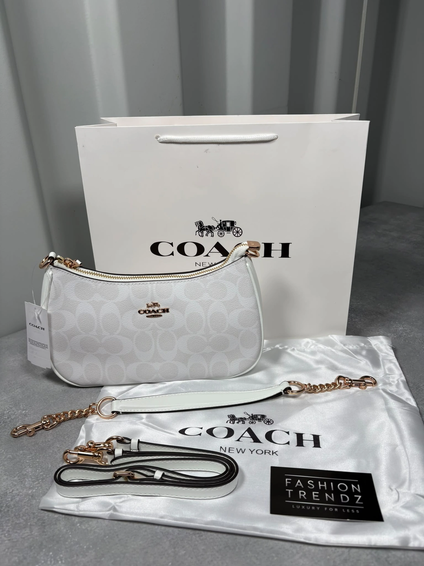 shoulder bag